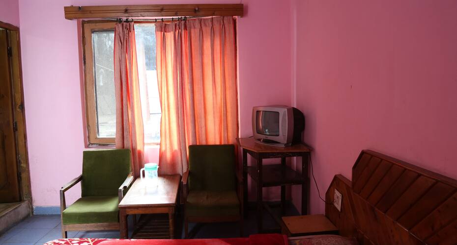 Hotel New Neelkamal, Manali 5